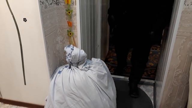 ВЕЧЕРЯ У ПАНИ СОЛОХИ! Для друзей! Нас 2000! УРАААААА! смотреть онлайн