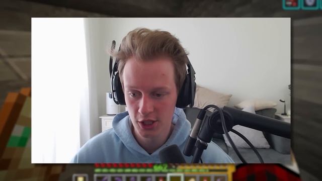 This Minecraft USB Hacked Me смотреть онлайн