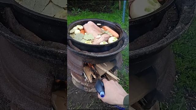 Рулька в пиве на костре смотреть онлайн