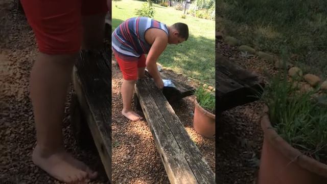 Testing pocket knife glass breaker смотреть онлайн