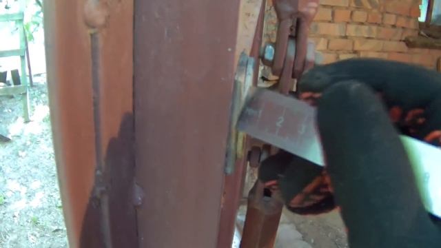 Двусторонний гаражный ригельный засов , ("краб" ? , "паук" ?) своими руками. смотреть онлайн