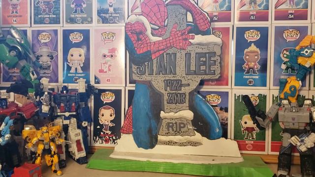 Stan Lee Tribute Art Showcase смотреть онлайн