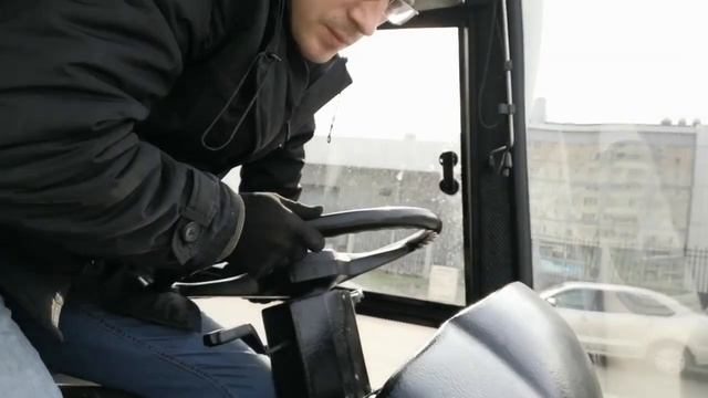 Один КАВЗ 4235 качает другой КАВЗ 397620 инвестиции