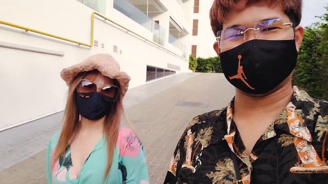 เที่ยวพัทยา Veranda Resort Pattaya ฟินกับสระว่ายน้ำติดทะเล ด้วยงบ 1,000 บาท | VLOG | ไปปะล่ะ EP.1 смотреть онлайн