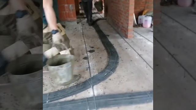 Стяжка по штукатурным маякам. смотреть онлайн