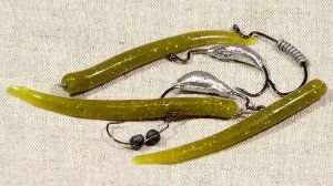 Как оснастить силиконового червя.