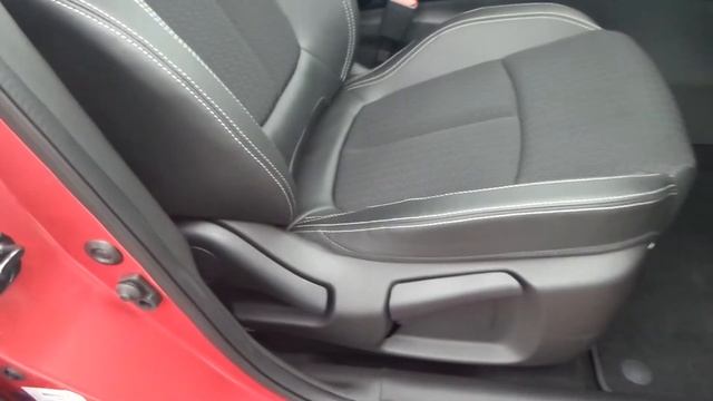 Renault Kadjar 1.6 Dci Dynamique Nav 5dr in Red смотреть онлайн