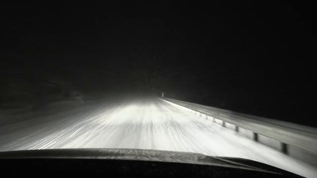 Polestar 2 Driving In Norwegian Snowstorm