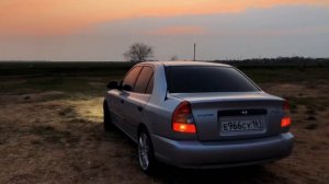 Hyundai Accent на r16 дисках