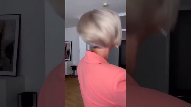 Красивая Стрижка Пикси-Боб ?/Beautiful Pixie Bob Haircut ? #модаикрасота #пикси-боб смотреть онлайн