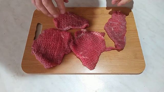 Отбивные из говядины на сковороде. Рецепт. смотреть онлайн