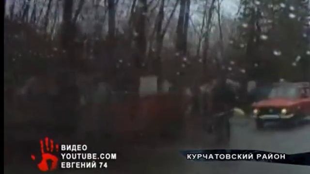 2 экипажа ГАИ преследователи лихача на ЧМЗ, но так и не догнали смотреть онлайн