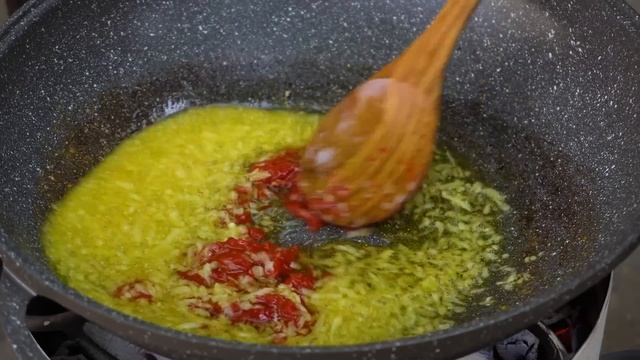 KUFTA BOZBASH! Cooking National Dish with Beef Meatballs in the Village House ♧ Rural Cooking Vlog смотреть онлайн