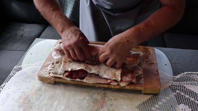 Рулет из Свиной Шкурки с Начинкой из Сала - Готовим Сувидом - Деревенский Рулет смотреть онлайн