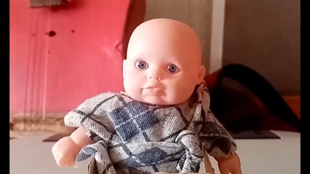 Маленький герой рассказывает стих перед пустым залом(отрывок из фильма) смотреть онлайн