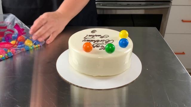 Как делать красивые надписи на тортах и пряниках. смотреть онлайн