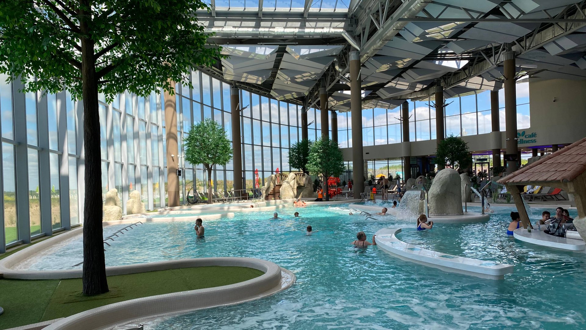 Тюмень. Аквапарк "Лето-Лето".Спа-зона. смотреть онлайн