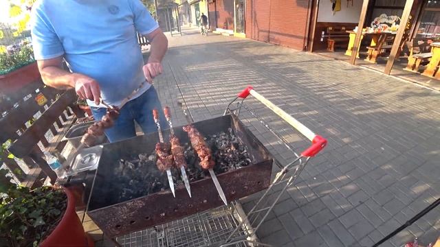 Передвижной мангал из тележки из супермаркета смотреть онлайн