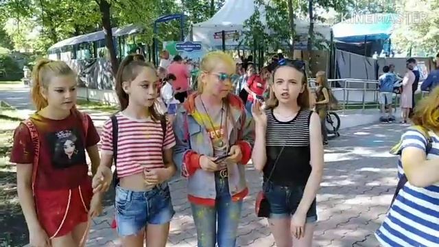 богатая школьница выживает на 1000 рублей смотреть онлайн