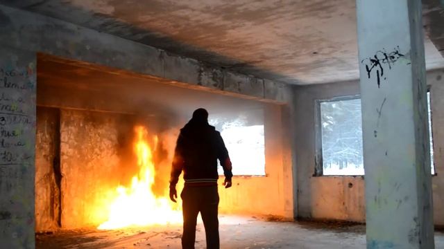 ?Что будет, если поджечь 10 литров бензина 2 часть смотреть онлайн