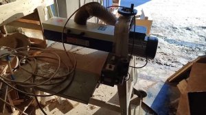 Секрет спилов без трещин. Столики из спилов. Обработка торцевых спилов, сушка. Станок белмаш