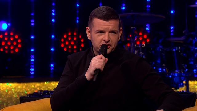 Bradley Walsh Sings 'Have Yourself A Merry Little Christmas' | The Jonathan Ross Show смотреть онлайн