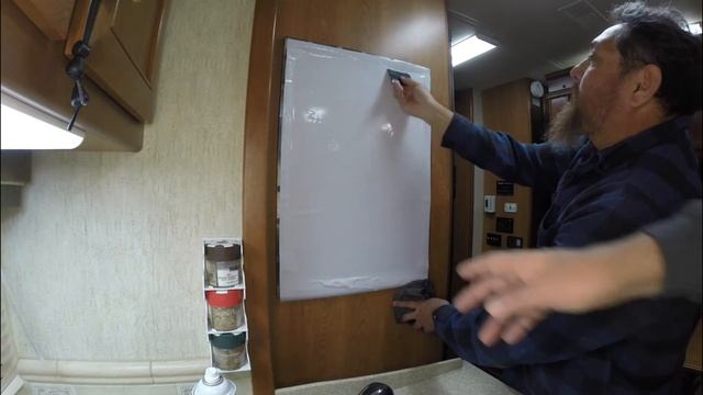 Phil Converts his Mirror into a Dry Erase Whiteboard смотреть онлайн