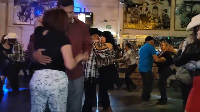 DOMINGUITO DE BAILE 7:PM 25/2/2024 DIVERTIDÍSIMO#suscribeteamicanal смотреть онлайн