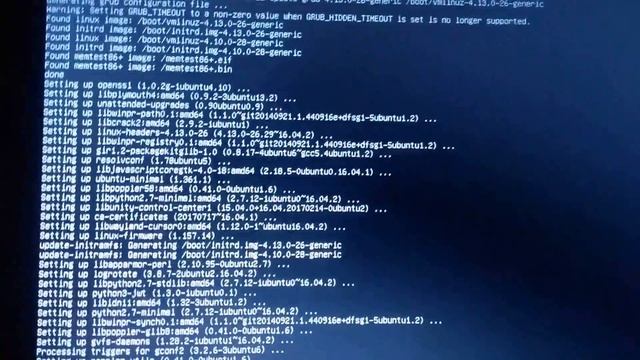 Ubuntu 16.04 blue screen error: SOLUTION (2018) смотреть онлайн