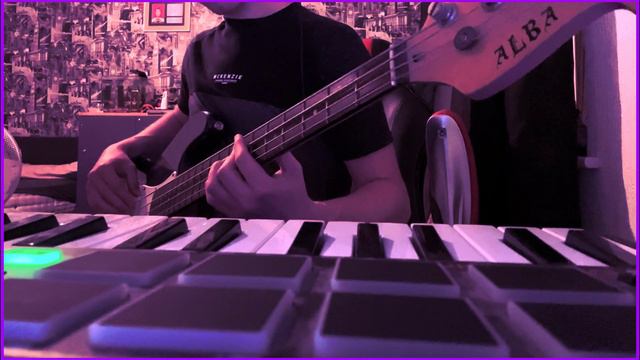 Megalomania - Muse (Bass Cover by etc.) смотреть онлайн