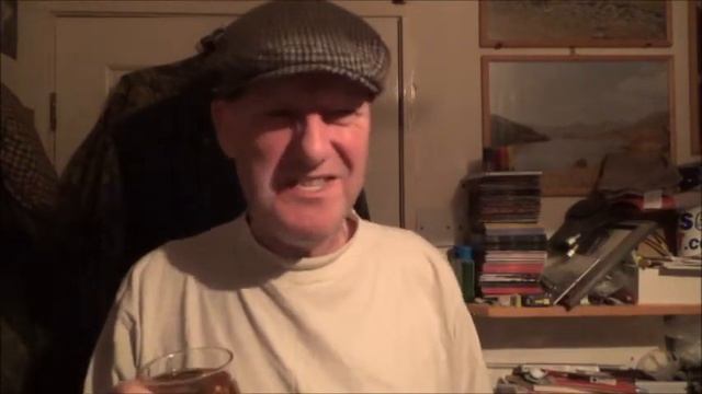 Flat Cap and a cold one смотреть онлайн