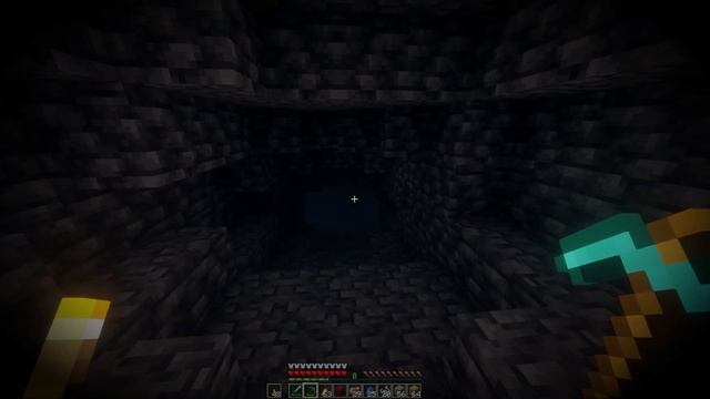 Using the SCARIEST MOD EVER to Terrify My Friends смотреть онлайн
