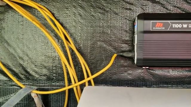 MotoMaster Eliminator 1100W Power Inverter Video Review By Mike