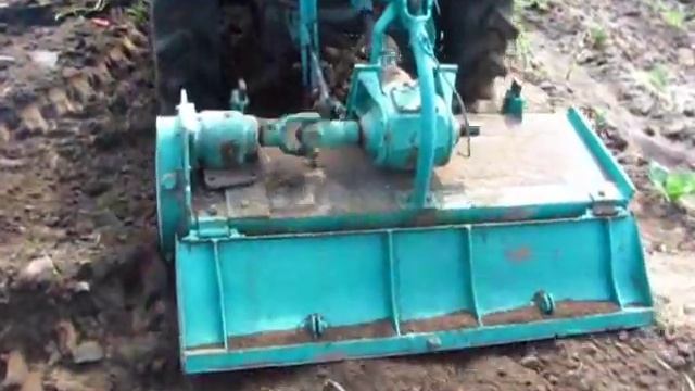 железный землекоп