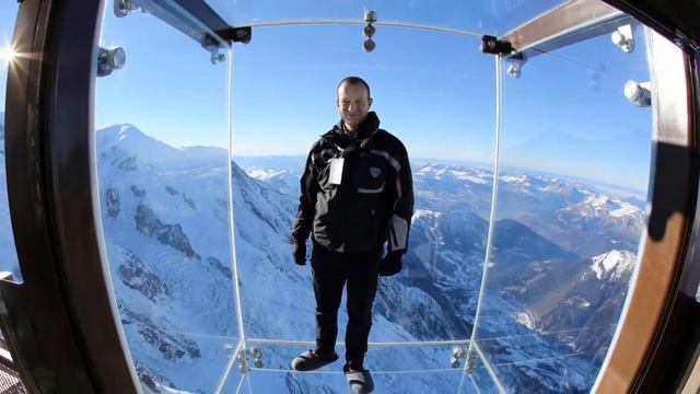 10 ОПАСНЫХ МЕСТ ДЛЯ ТУРИСТОВ смотреть онлайн