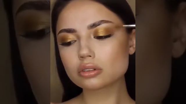 Штучные тени "Планеты" BRONX COLORS смотреть онлайн