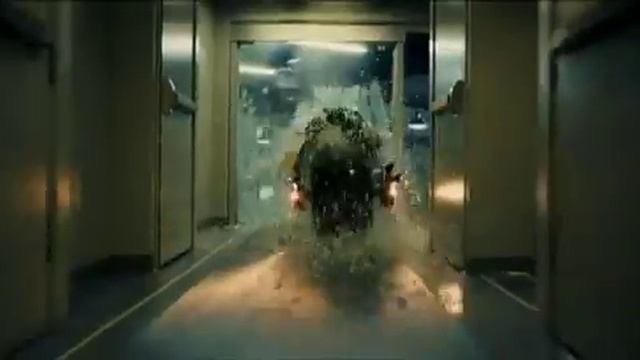 The Dark Knight TV Spot - Descent 2 смотреть онлайн