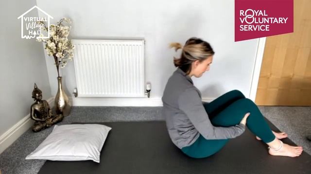 Pilates for Beginners || Pilates with April Moon #44 смотреть онлайн