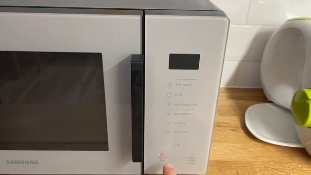 Samsung MG23T5018CG krótko i na temat. смотреть онлайн