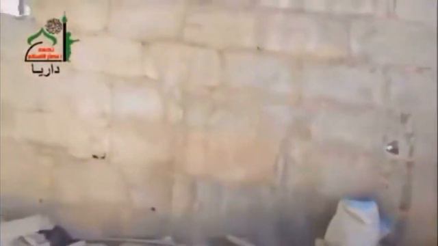 Syrian Rebel Destroys Syrian Army T72 Tank with an RPG29 Tandem Warhead. Syrian War Combat Video. смотреть онлайн