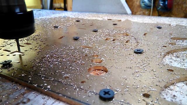 Гуляем по латуни смотреть онлайн