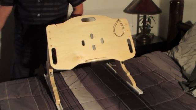 Подставка под ноутбук для работы в кровати смотреть онлайн