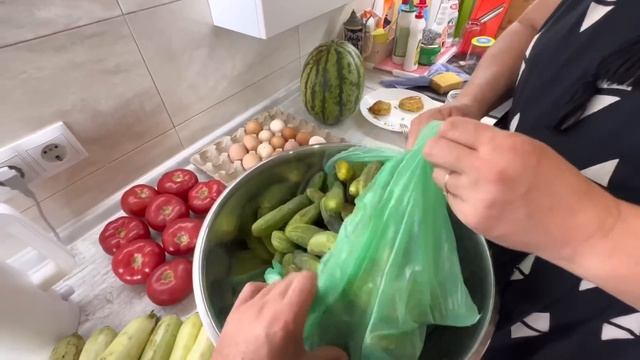 Мама обратилась к зрителям! Юля передала сахарную кукурузу смотреть онлайн