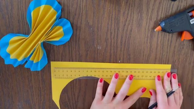 Майстер-клас "Чарівний весняний метелик" смотреть онлайн