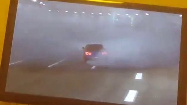 Skyline R34 GTR Gran Turismo 5 donuts смотреть онлайн