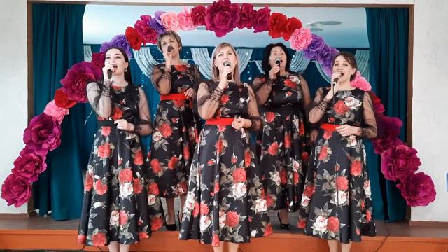 Вокальная группа "Нежность", песня "Радоваться жизни". смотреть онлайн