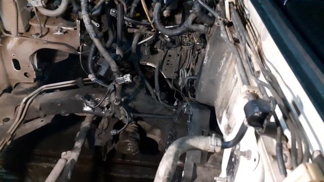 YD25DDTI   пробег 230 тыс км. Сняли мотор для замены ГРМ и сцепления