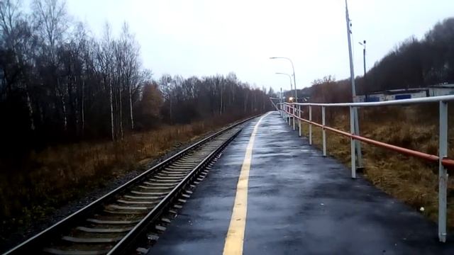 Тепловоз чмэ 3 3593 с грузовым поездом следует по перегону Металлист Череповец и ЧМЭ3 5847 До Ворсм смотреть онлайн