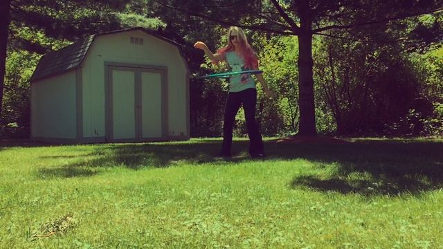 Good Girls - Elle King - Hoop Dance 6/12/16 смотреть онлайн