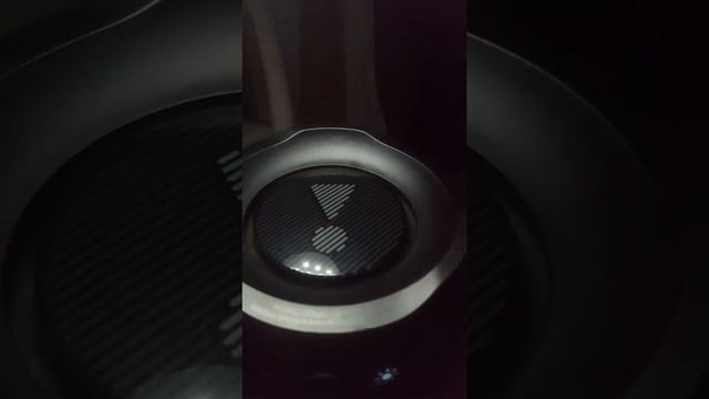 JBL Pulse 3 Bass Test!!! смотреть онлайн